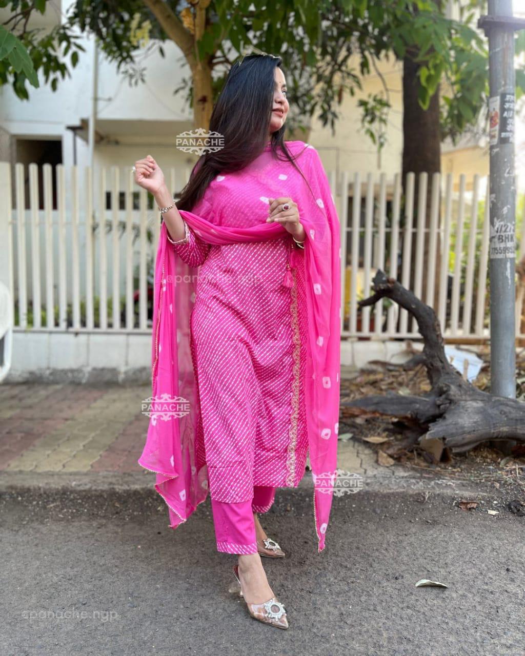 Women's Ethnic Banarasi Print Straight Kurta Set
