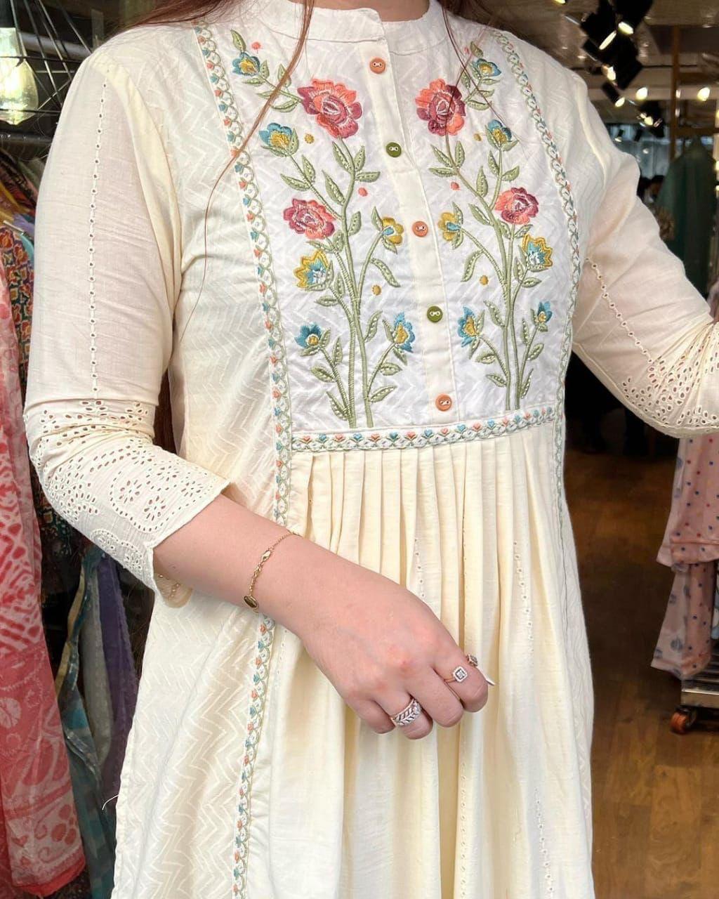 Women's White Embroidered Cotton Kurta Set with Straight Pants